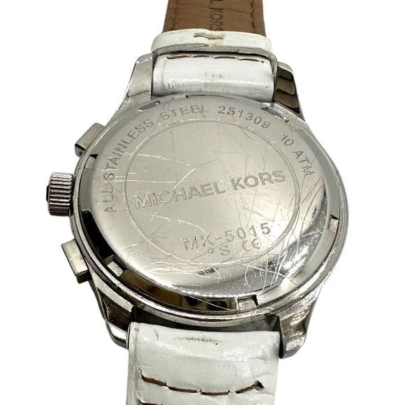 Michael Kors Women's Wristwatch Embossed Genuine Leather Stainless Steel White - Picture 3 of 9